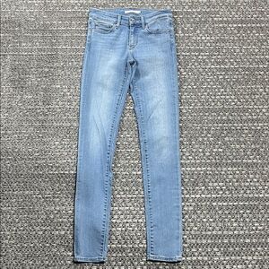 Levi’s | 711 Skinny Light Blue Jeans